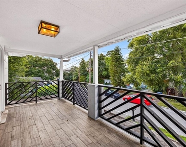 809 E Baker Street - Photo Thumbnail 13