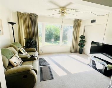 2471 Sumatran Way - Photo Thumbnail 10