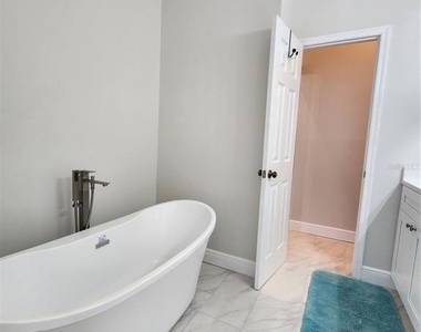 1101 Pinellas Bayway S - Photo Thumbnail 21