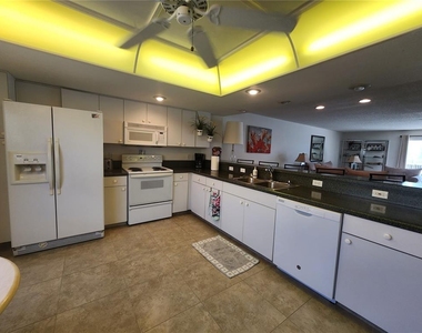 1101 Pinellas Bayway S - Photo Thumbnail 11