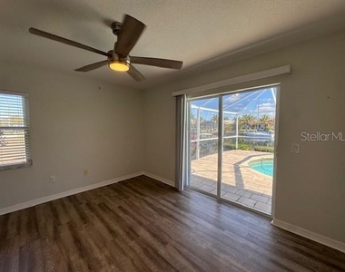 1359 Pine Siskin Drive - Photo Thumbnail 27