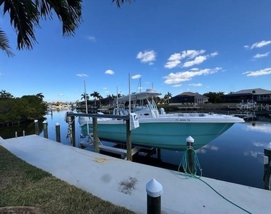 1359 Pine Siskin Drive - Photo Thumbnail 5
