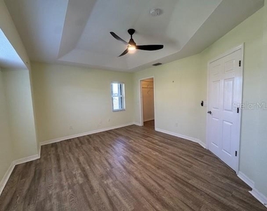 1359 Pine Siskin Drive - Photo Thumbnail 23