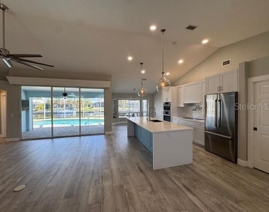1359 Pine Siskin Drive - Photo Thumbnail 14