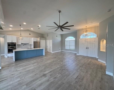 1359 Pine Siskin Drive - Photo Thumbnail 7
