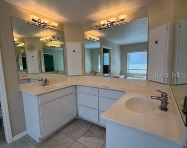 1359 Pine Siskin Drive - Photo Thumbnail 19