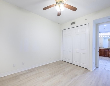 1340 Rock Dove Court - Photo Thumbnail 13