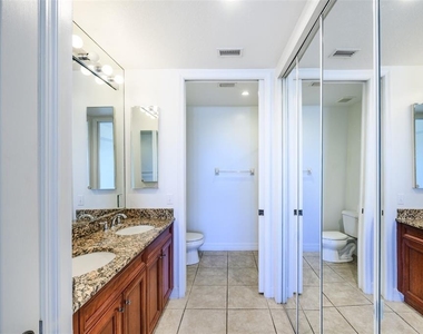 1340 Rock Dove Court - Photo Thumbnail 38