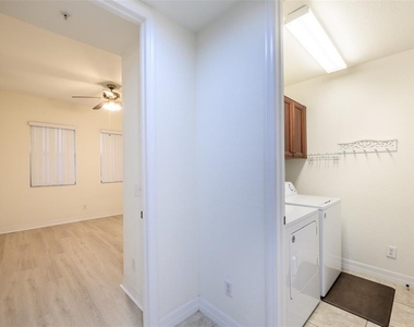 1340 Rock Dove Court - Photo Thumbnail 11