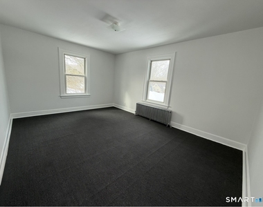 8 Garden Street - Photo Thumbnail 6