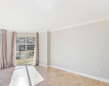 2777 Paradise Road - Photo Thumbnail 19