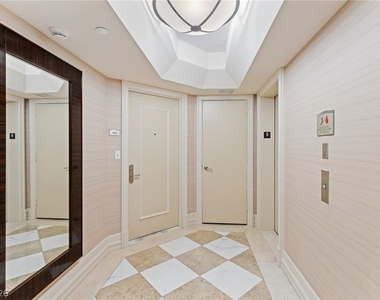 2777 Paradise Road - Photo Thumbnail 1