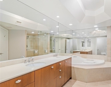 2777 Paradise Road - Photo Thumbnail 27