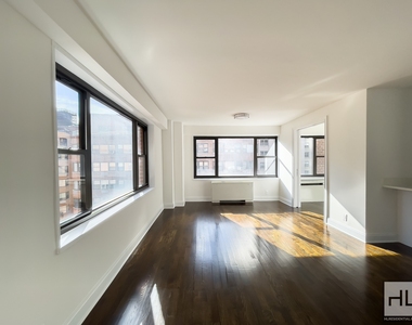 East 56 Street - Photo Thumbnail 1