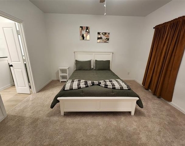 632 Blue Ridge Drive - Photo Thumbnail 8