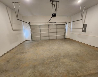 632 Blue Ridge Drive - Photo Thumbnail 15