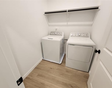 632 Blue Ridge Drive - Photo Thumbnail 14