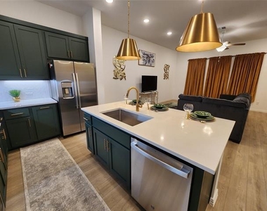 632 Blue Ridge Drive - Photo Thumbnail 3