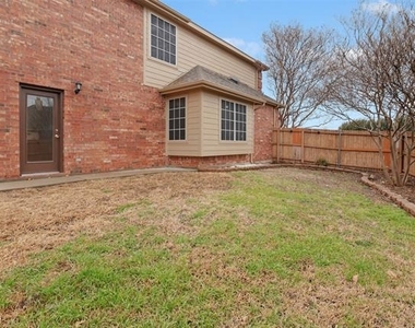 316 Leameadow Drive - Photo Thumbnail 33