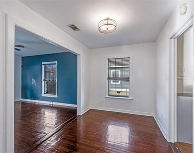 921 E Ramsey - Photo Thumbnail 4