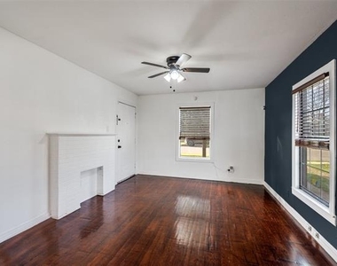 921 E Ramsey - Photo Thumbnail 1