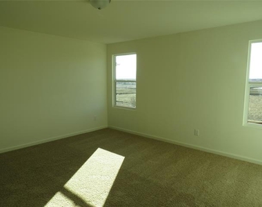 1906 Chapel Hill Road - Photo Thumbnail 22