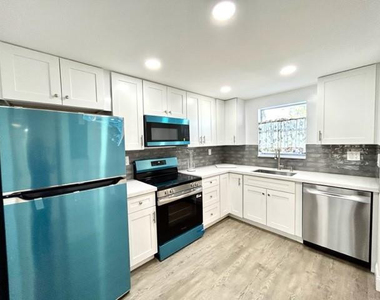 6100 Nw 44th Street - Photo Thumbnail 1