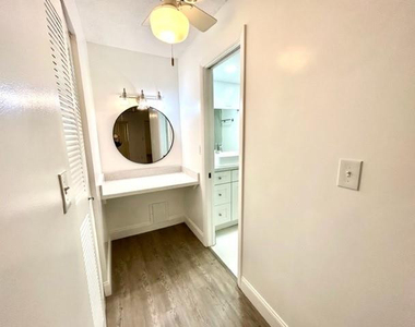 6100 Nw 44th Street - Photo Thumbnail 11