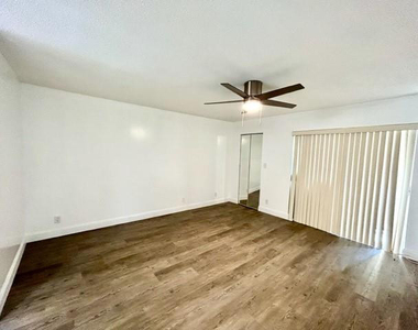 6100 Nw 44th Street - Photo Thumbnail 9