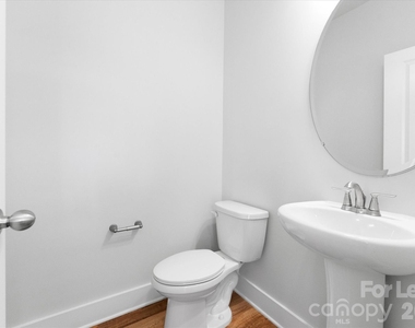 628 Amalfi Drive - Photo Thumbnail 20