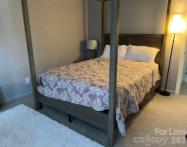 11526 Turn Stone Court - Photo Thumbnail 10