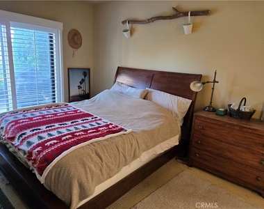 28464 Taos Court - Photo Thumbnail 4