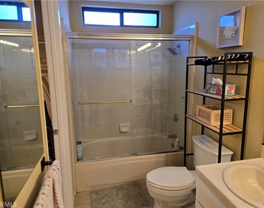 28464 Taos Court - Photo Thumbnail 10
