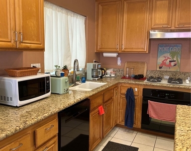 610 Main - Photo Thumbnail 9