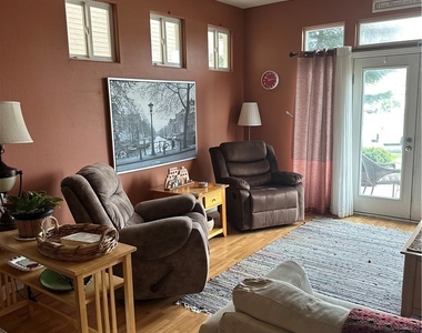 610 Main - Photo Thumbnail 15
