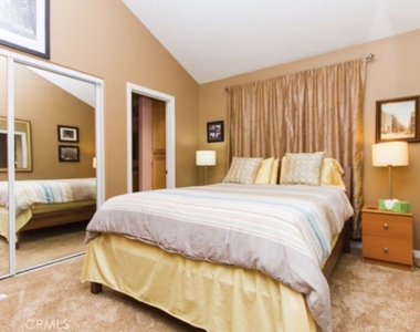 610 Main - Photo Thumbnail 2