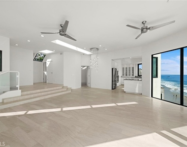 715 Ocean Front - Photo Thumbnail 6