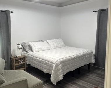 2536 Griffin - Photo Thumbnail 3