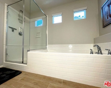 42720 Azure Street - Photo Thumbnail 26