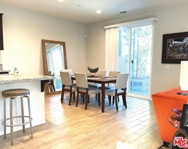 42720 Azure Street - Photo Thumbnail 11