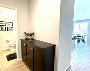 42720 Azure Street - Photo Thumbnail 13