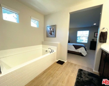 42720 Azure Street - Photo Thumbnail 27