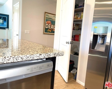 42720 Azure Street - Photo Thumbnail 12