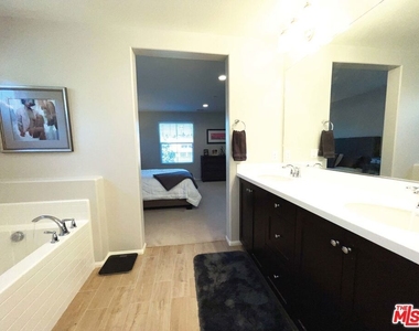 42720 Azure Street - Photo Thumbnail 28