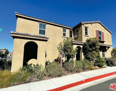 42720 Azure Street - Photo Thumbnail 1