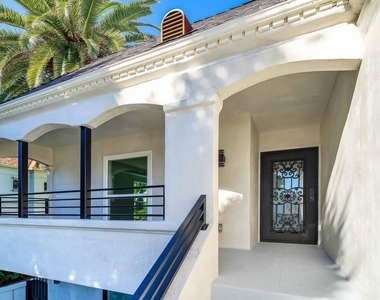 9345 W Olympic Boulevard - Photo Thumbnail 25