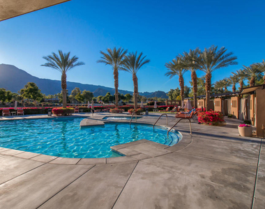 60460 Desert Rose Drive - Photo Thumbnail 21