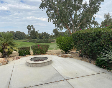 60460 Desert Rose Drive - Photo Thumbnail 12