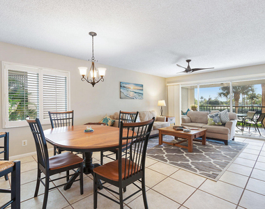 275 Palm Avenue - Photo Thumbnail 8