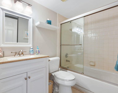 275 Palm Avenue - Photo Thumbnail 15